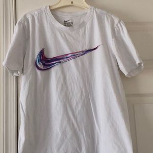 Nike t-shirt